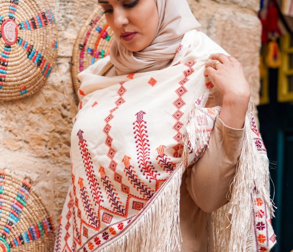 Embroidered Shale 